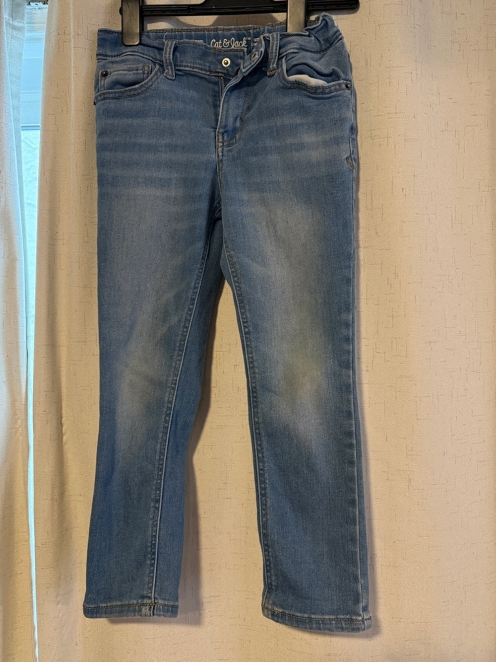 Cat & Jack Boys Light Blue Straight Leg Jeans - Classic Wash